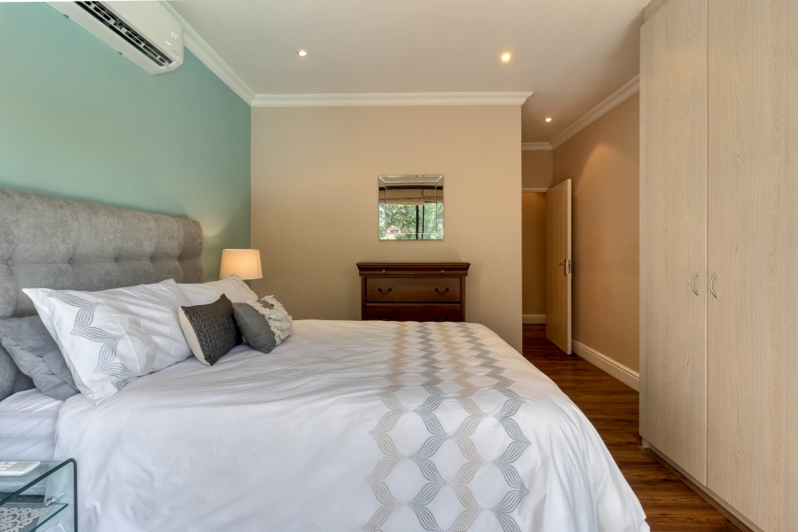 2 Bedroom Property for Sale in Stuarts Hill Western Cape